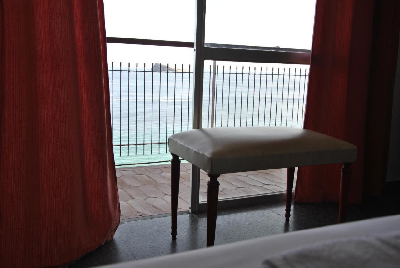 Al despertar ver el mar Benidorm Exterior foto